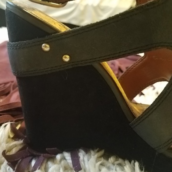 Lucky Brand Dark Grey and Black Wedges - Picture 8 of 8